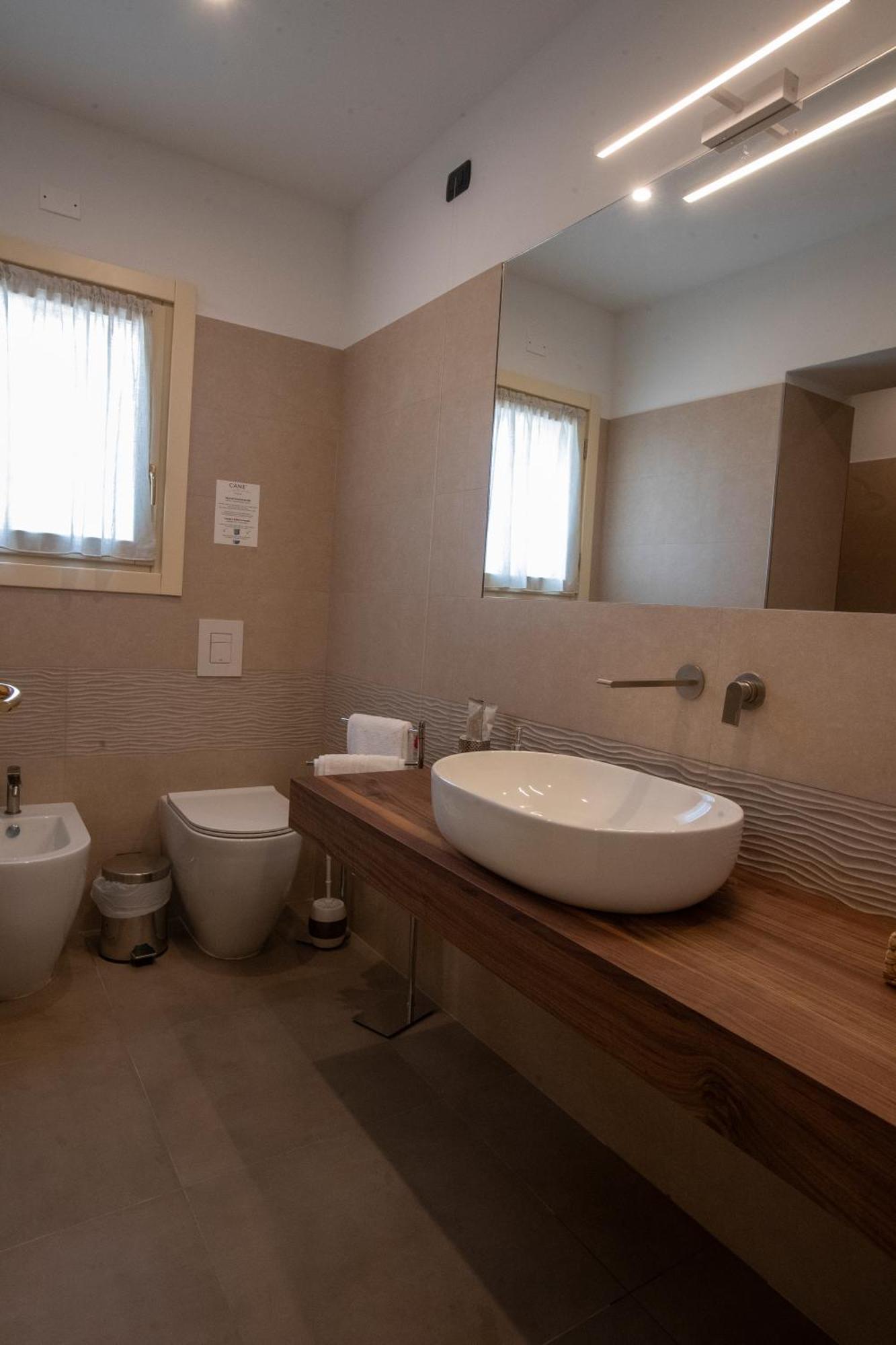 Albergo Cane Dozza Extérieur photo